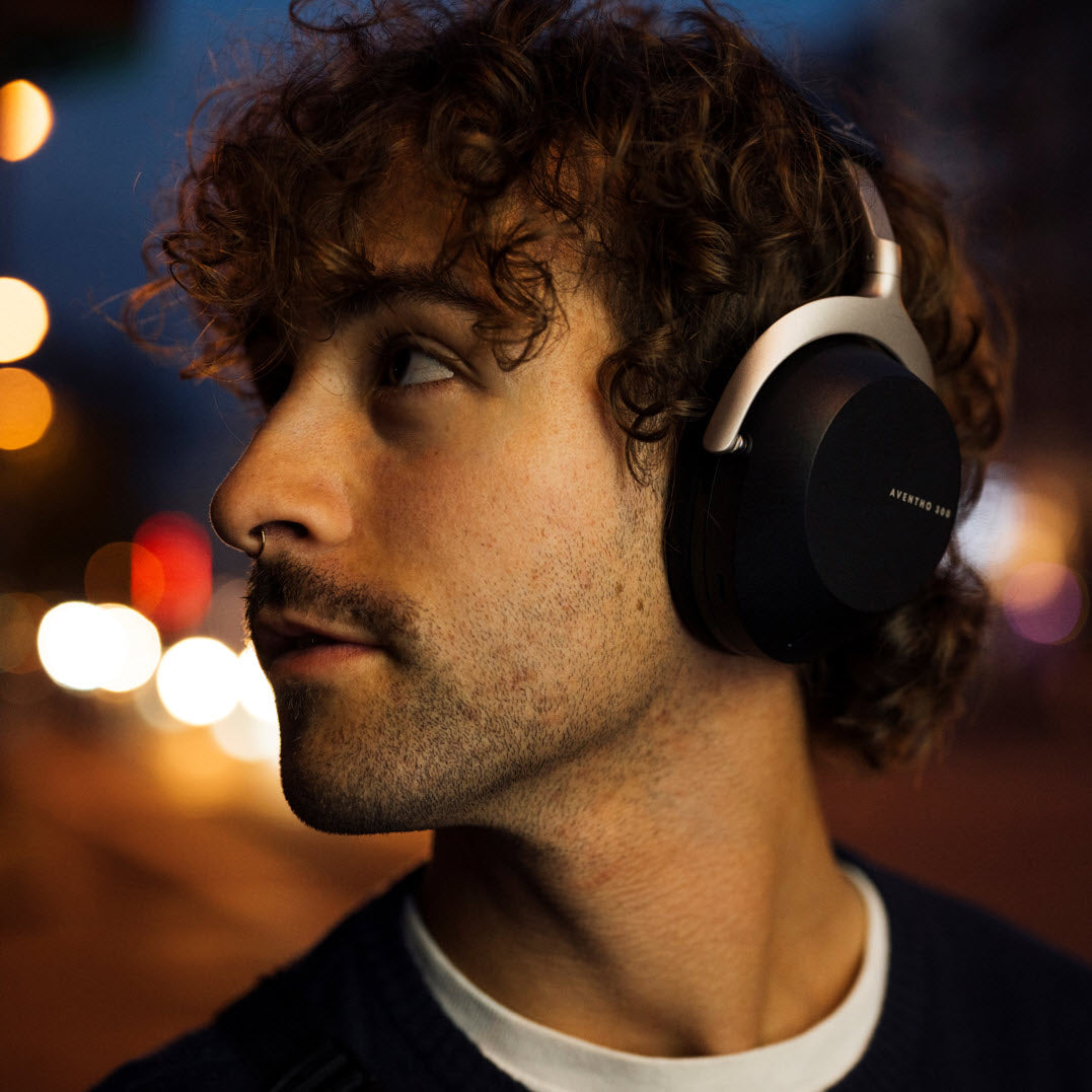AVENTHO 300 ANC headphones for every day use