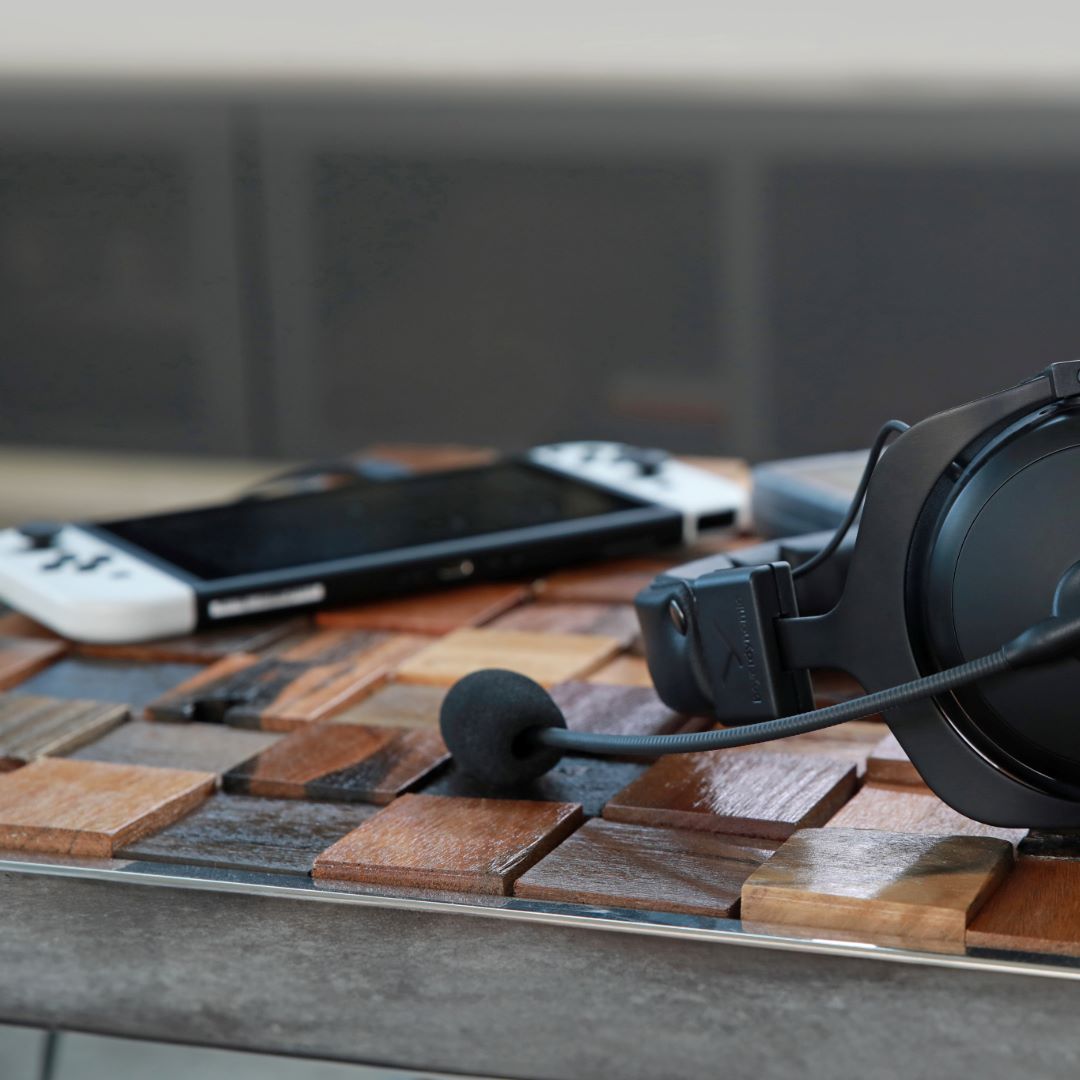 MMX 300 PRO - Professional Gaming Headset for Nintendo