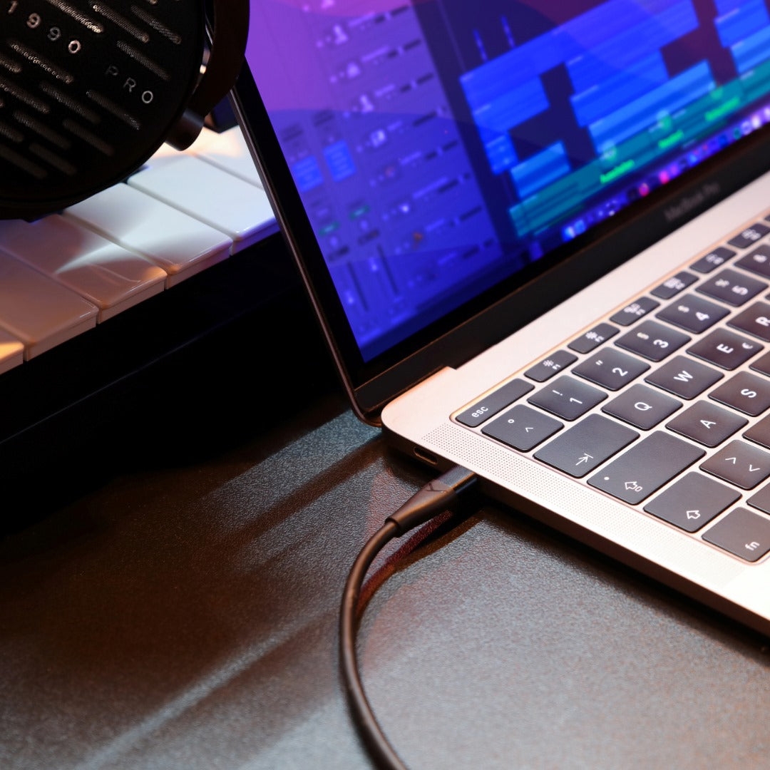 PRO X USB-C Cable with integrated ESS DAC, on PC
