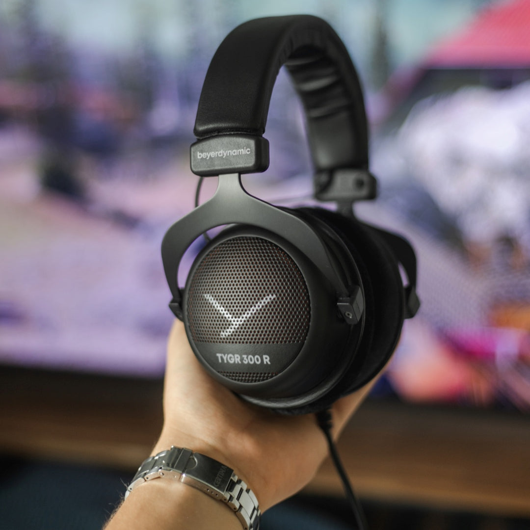 TYGR 300 R Professional Gaming Headphone for music