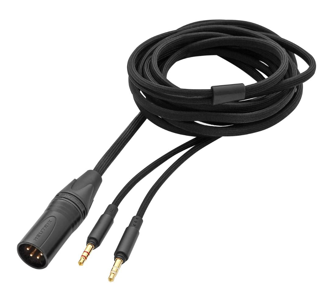 A black, balanced audio cable with a 3.5 mm jack on one end and a 4-pole XLR plug on the other, made for two-sided use with textile-braided covering.