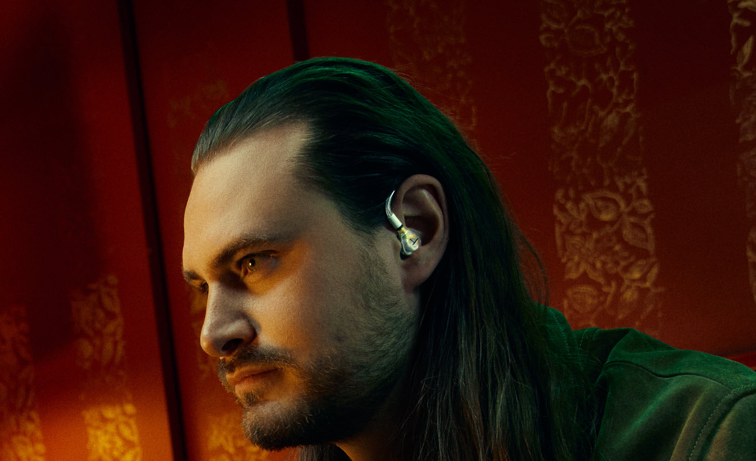 WHAT ARE THE ADVANTAGES OF A SINGLE-DRIVER IN-EAR MONITOR (IEM) DESIGN?