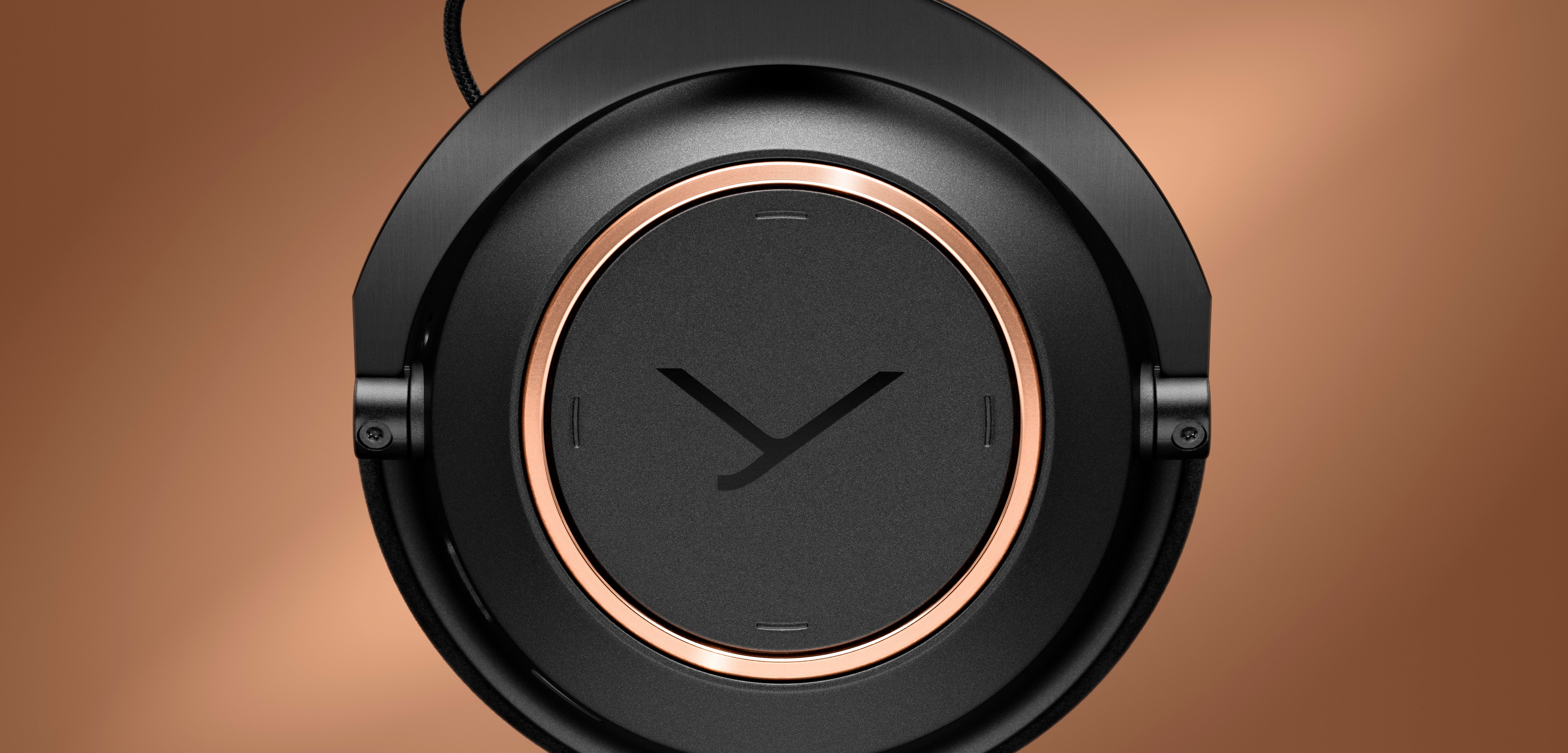 Amiron wireless copper: A sound statement in design and functionality!