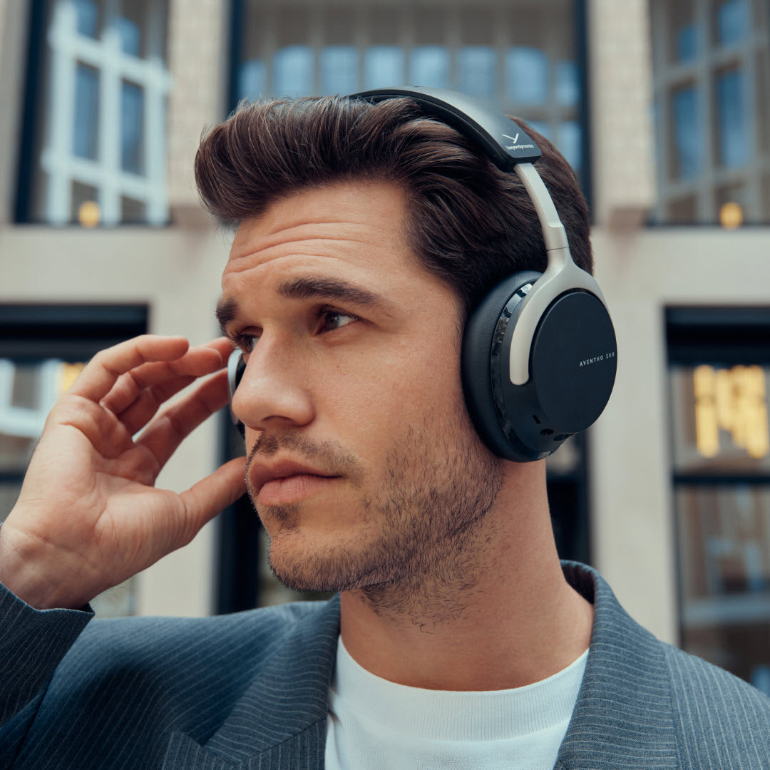 A Noise Cancellation Headphones with App control and sound personalisation for on the go