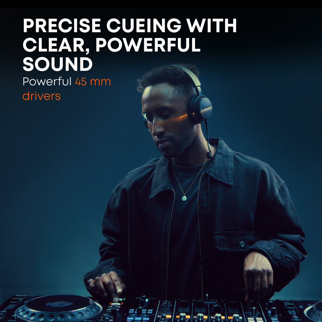 A DJ headphone with powerful sound