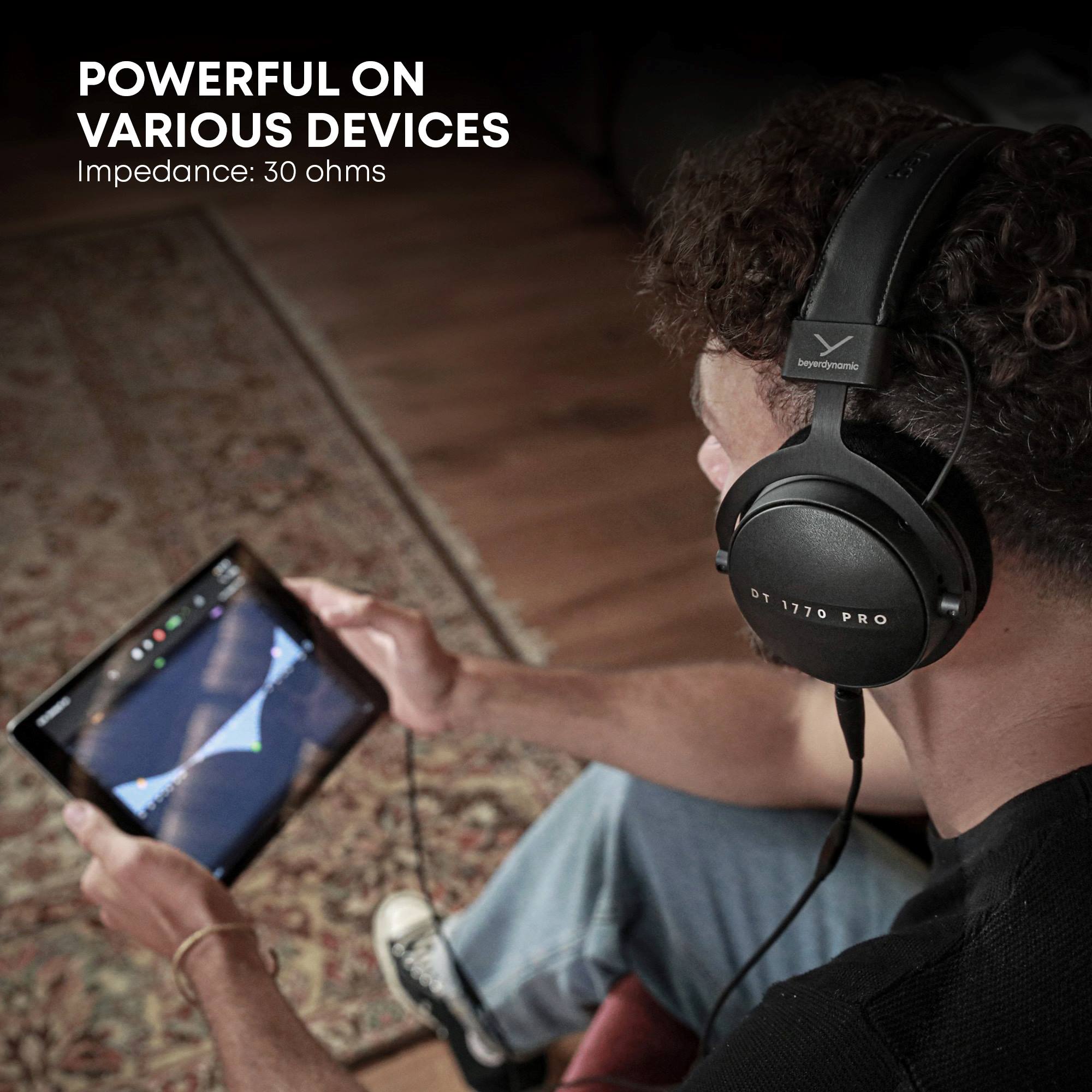 A high quality studio headphone ideal  for portable audio devices