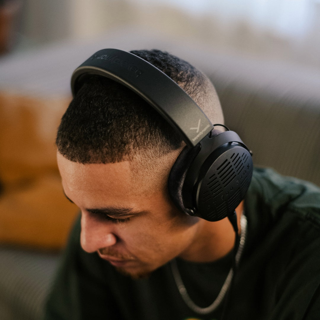 DT 900 PRO X 48 Ohm Professional Monitoring Headphone for mobile use
