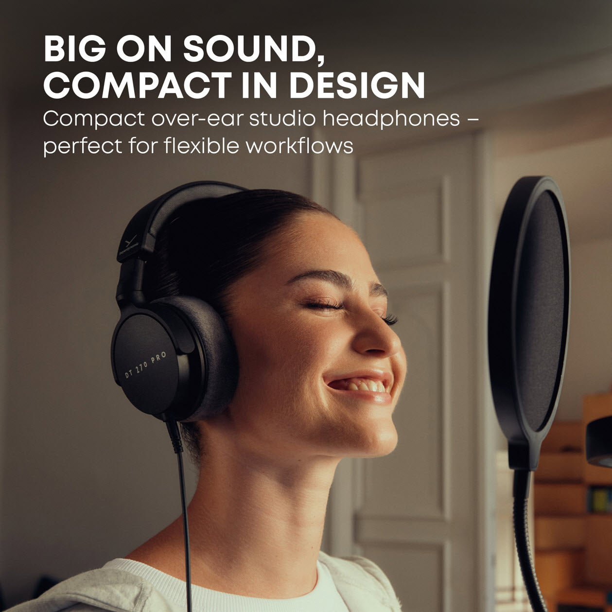 beyerdynamic DT 270 PRO a headphone that is compact in size