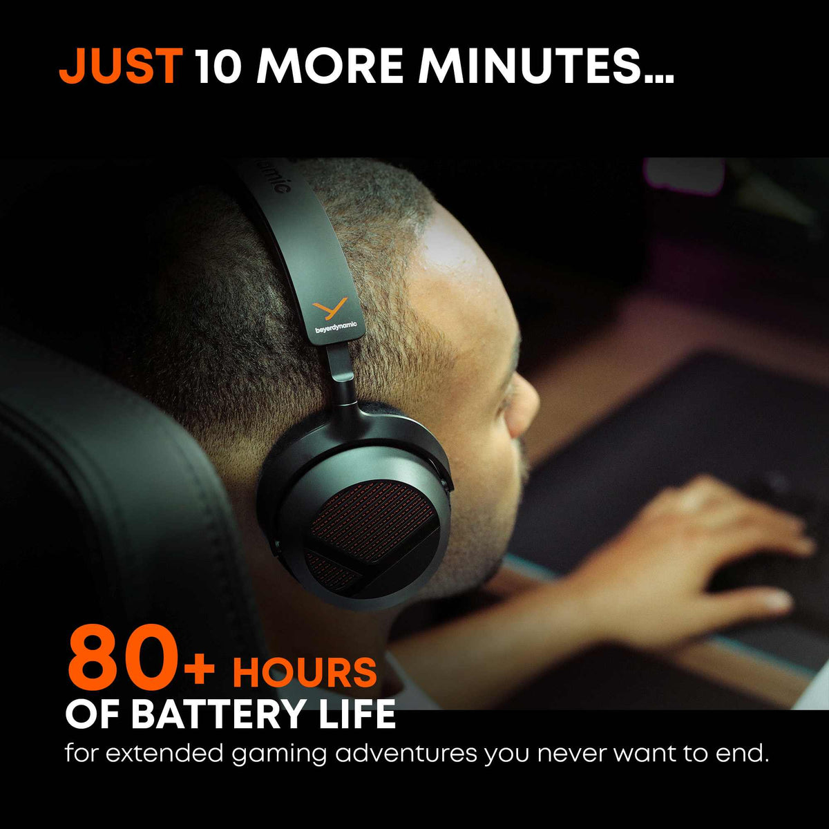 wireless gaming hadset with more than 80 hours ofbattery life
