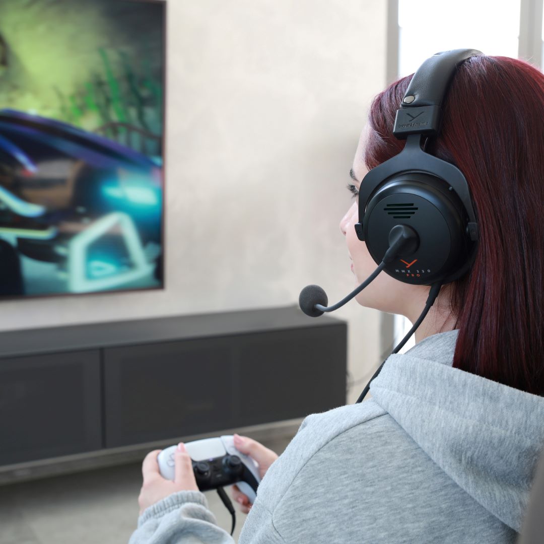 A Professional Gaming Headset fo all devices