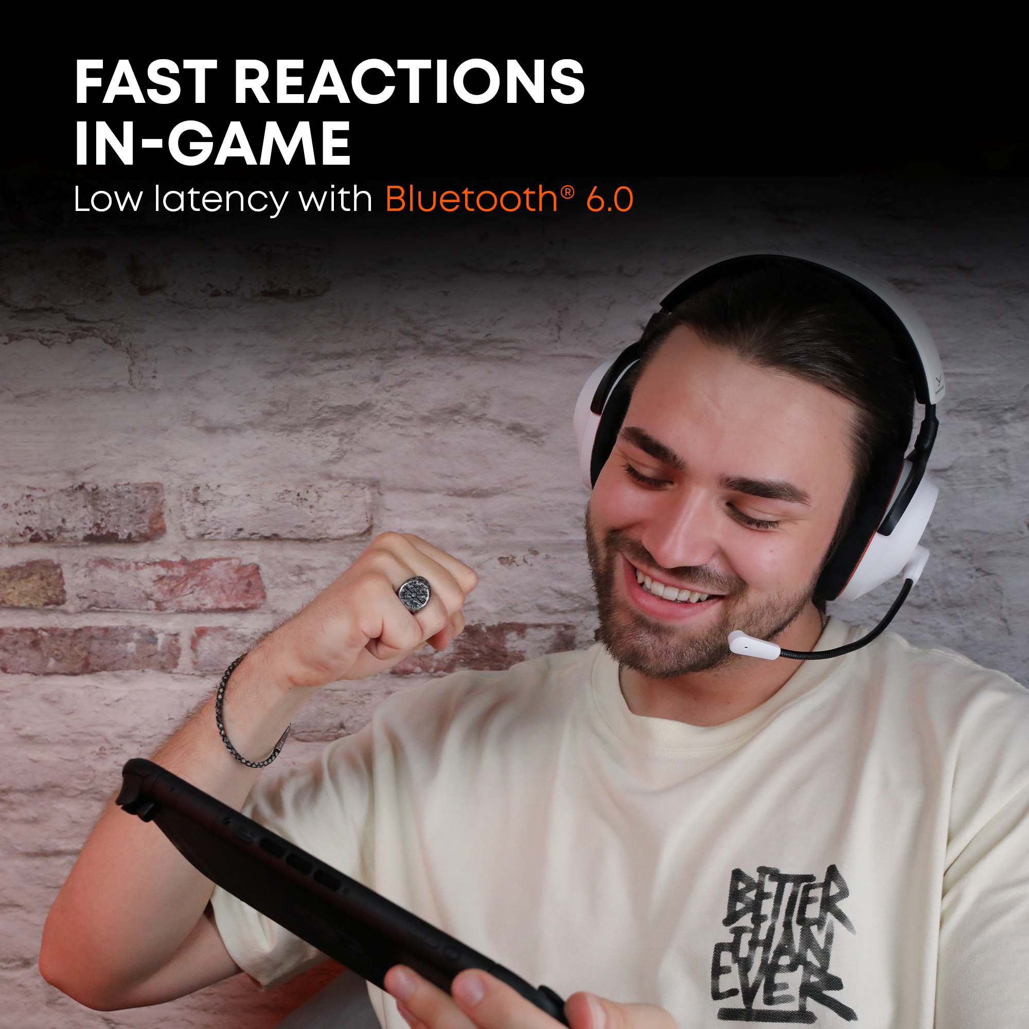Low latency gaming headset with Bluetooth 6.0