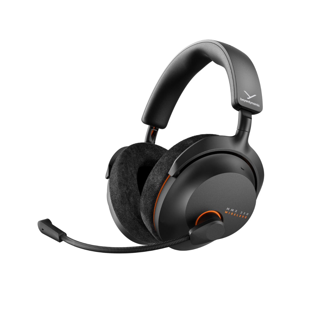 When the match heats up, the MX 230 pulls you back into focus. You're ready. Every call lands, every moment is yours.